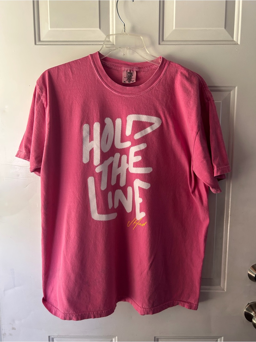 Comfort Colors Pink 'Hold The Line' Graphic Short Sleeve Tee Jennifer Hudson xl